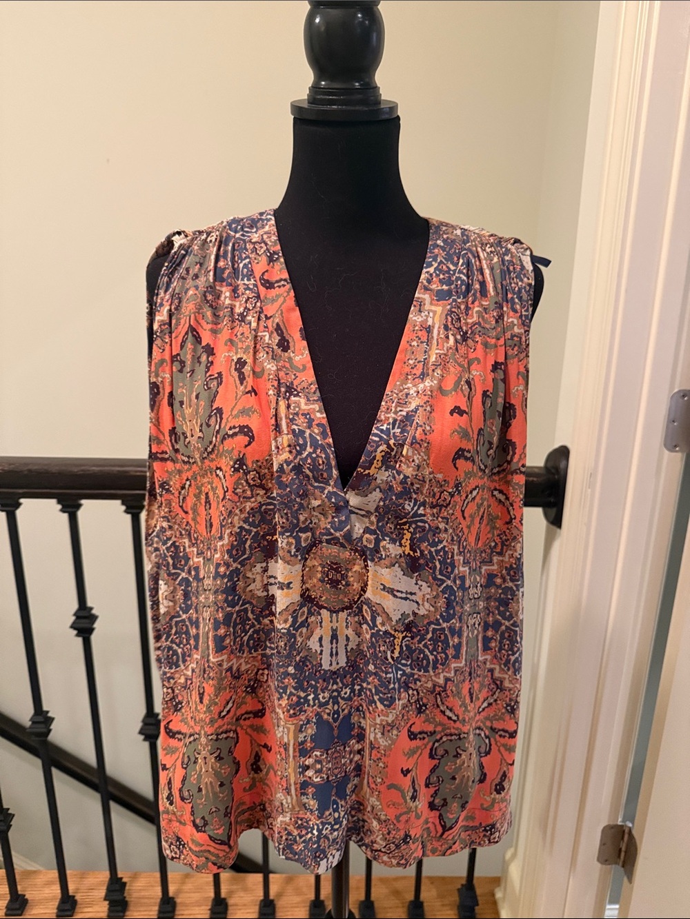 Free People Coral & Navy Printed V-Neck Sleeveless Top
